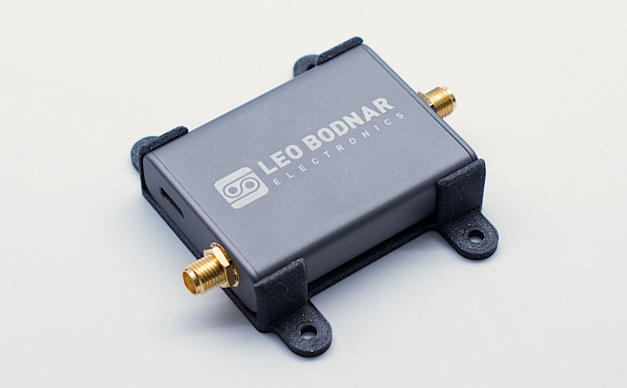 LBE-0006 mounting bracket for GPSDO